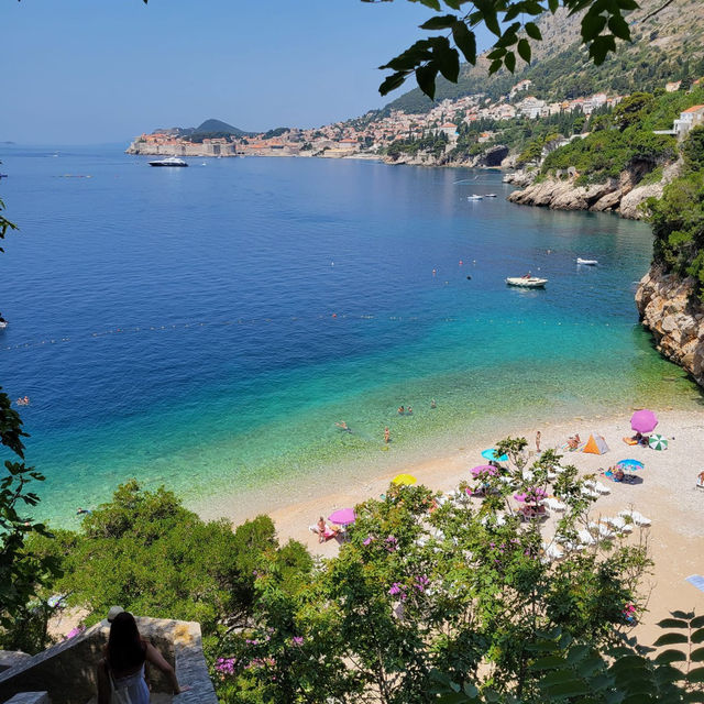Pebbles, Views & Priceless Shade: An Afternoon at Sveti Jakov Beach 