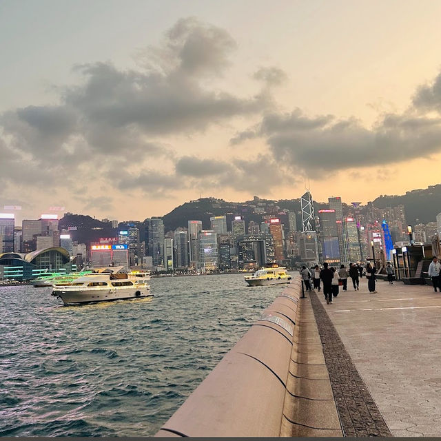 Victoria Harbour 🚢🏞️🏢