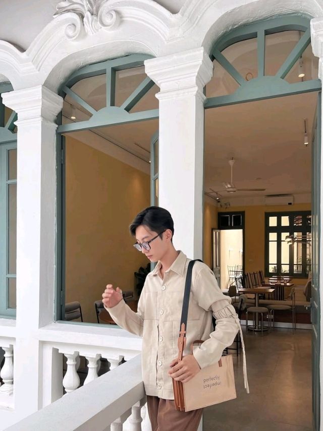 RAAW Coffee