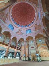 Putra Mosque – The Pink Jewel of Putrajaya