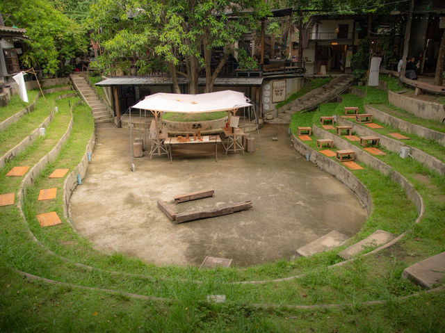 บ้านข้างวัด ชุมชนคนอาร์ตที่ต้องมาที่เชียงใหม่