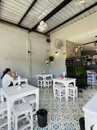 ร้าน ”สบายใจ“ ริมแม่น้ำ ร้านอร่อยที่จันทบุรีต้องมา