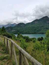 Lake Views at Embalse de Lanuza