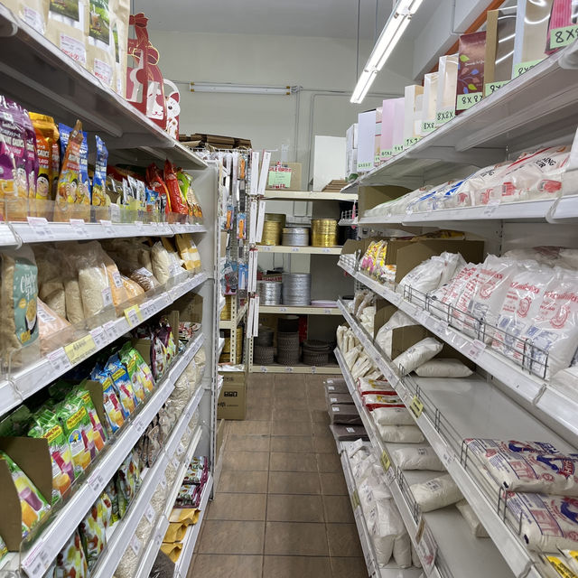 🧁 A Baker’s Paradise in the City: Baking Hub Ingredients Is a Hidden Gem! 🍞🍫
