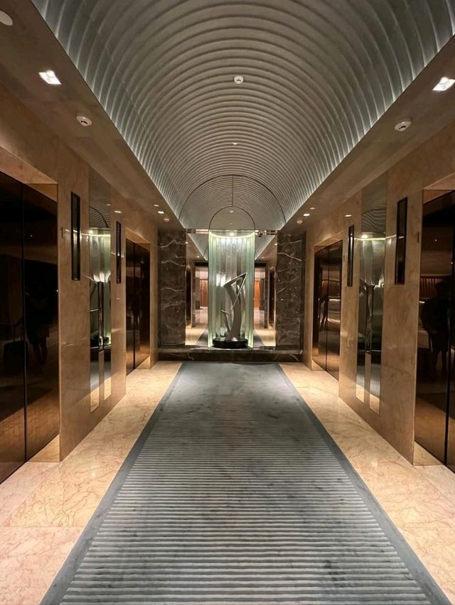 One Night Luxury Hit at Four Seasons Hong Kong