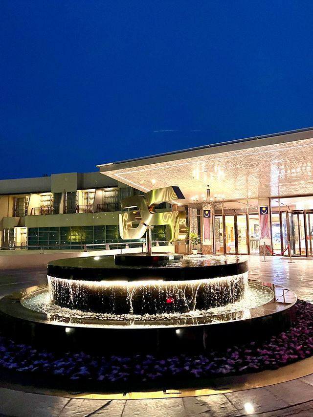 Pulse Grande Hotel Putrajaya: Serene Garden Getaway  Pulse Grande Hotel Putrajaya: Serene Garden Getaway