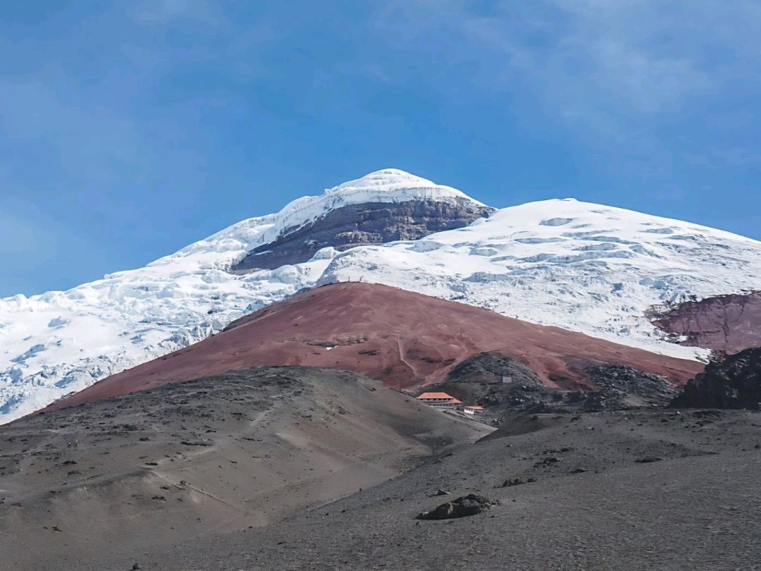 🇪🇨 Climb the summit of Cotopaxi Volcano 🌋