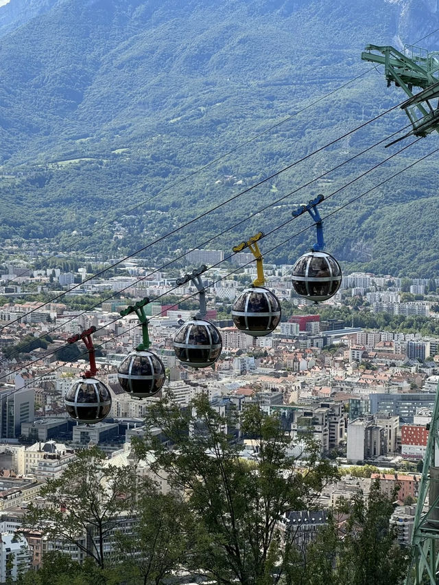 Grenoble Bastille – A Historic Hilltop Fortress with Panoramic Views