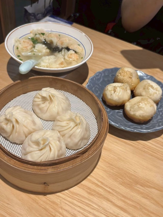 【蘇州】2泊3日 🥢グルメと夜景、ホテルで漢服体験