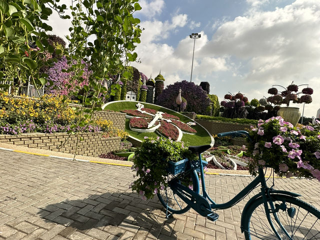 🌸💕 Step Into a Floral Fantasy at Dubai Miracle Garden