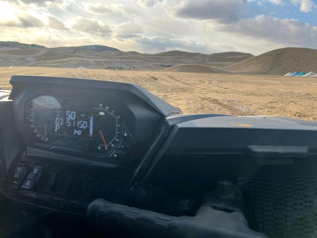 Epic Desert Theme Park Adventure: Sand, Thrills & Cable Cars 🚡🏜️ Epic Desert Theme Park Adventure: Sand, Thrills & Cable Cars 🚡🏜️