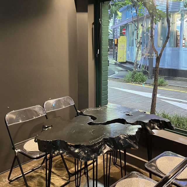 힙한 분위기의 카페를 찾는다면 여기! 청주 시차 🚓 