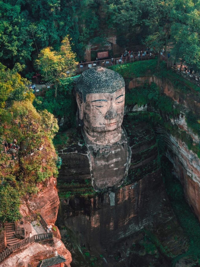 Leshan Giant Buddha · Sichuan, China 🗿✨
