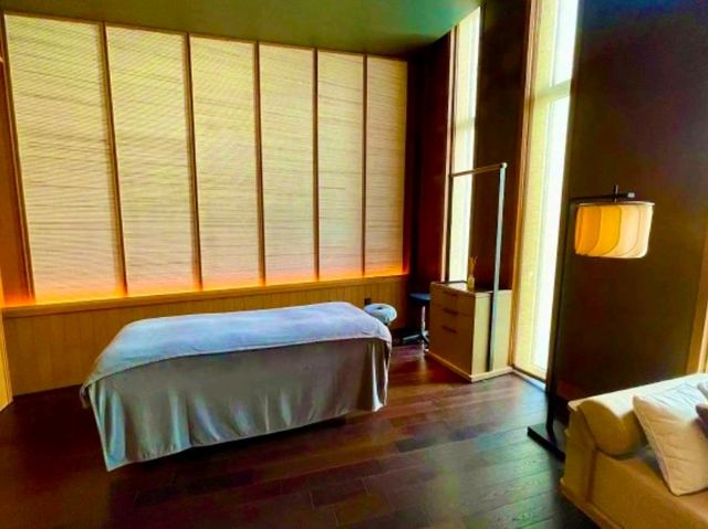 The Ritz-Carlton Maldives, Fari Islands — Refined Luxury in Every Detail The Ritz-Carlton Maldives, Fari Islands — Refined Luxury in Every Detail