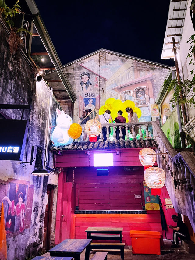 Kwai Chai Hong Shines Bright This Mid-Autumn – A Must-Visit Chinatown Gem