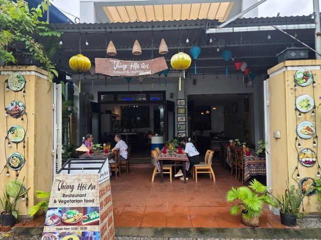 🇻🇳[호이안]정갈한 맛과 여유가 머무는 곳, Thúng Hội An Restaurant