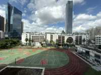 深圳木棉花酒店一晚開箱：舒適大床、大片窗景與迎賓水果