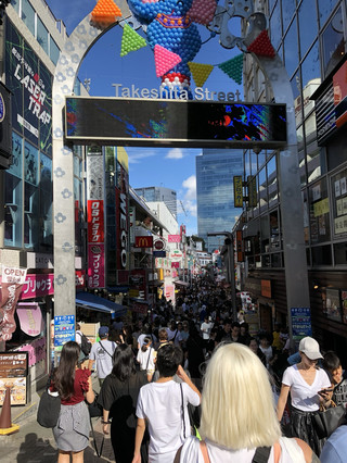 原宿逛街｜年輕人的穿搭聖地 👗