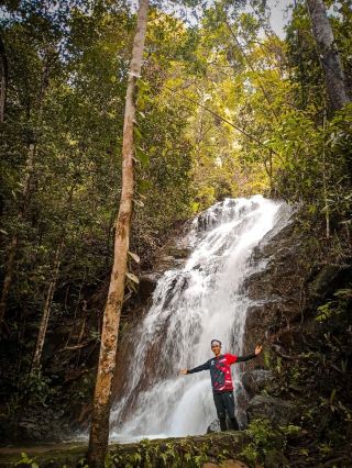 萬撓（Rawang）竟然隱藏住咁靚嘅瀑布！