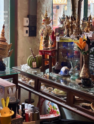 バンコクで見つけた🇹🇭宝探しみたいなヴィンテージ雑貨店 | Trip.com