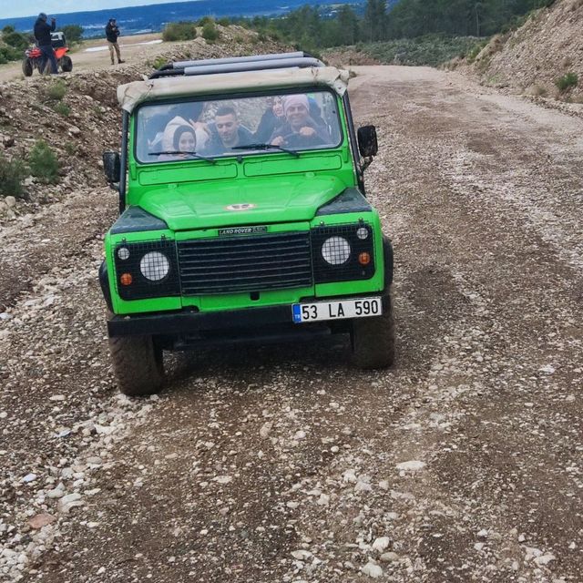 Jeep Safari 