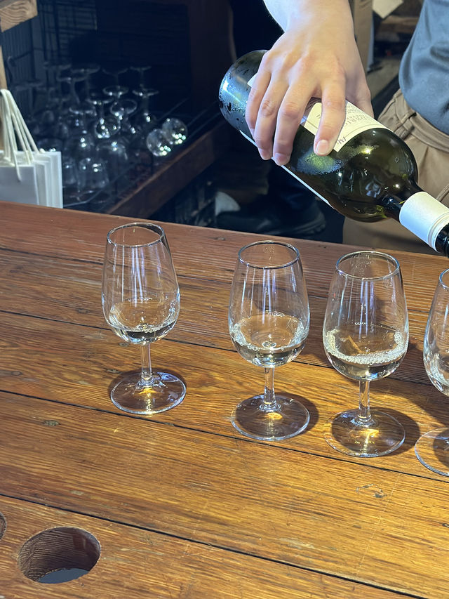  ‘Mudbrick Vineyard and Restaurant’ 🍷🍽️