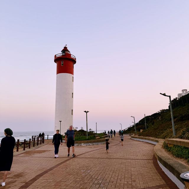 Umhlanga Rocks Beach Review: Family Fun Guaranteed!