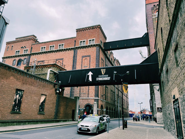 🚗 Ride-Sharing in Dublin: Explore the City, Stress-Free & On Budget 🍀💸