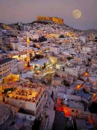 🏰 Mardin: A Timeless City of Stone and Stories 🌄🇹🇷