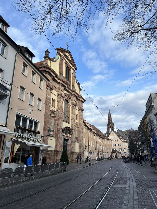 Freiburg im Breisgau: Where sunshine, sustainability, and storybook charm collide 🇩🇪🌿🏰