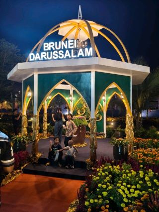 The Magical Night @Borneo Flora Festival Labuan, Malaysia