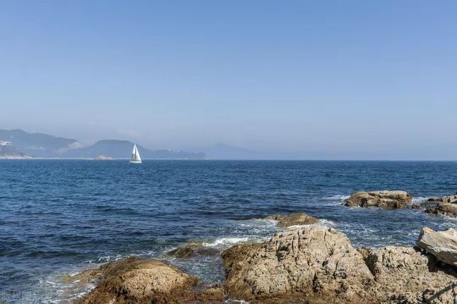 鹽田海濱棧道：與海共舞的奇幻之旅！