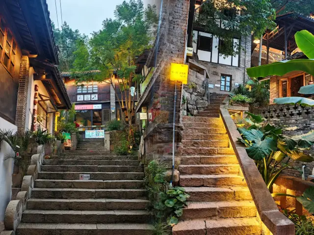 Xia Hao Li is such a great place to explore