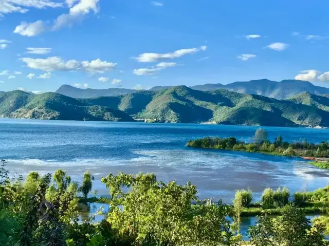 Lugu Lake | A hotel where you can lie down for three days without going out