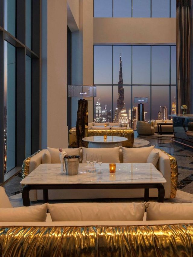 Dubai's Sky-High Elegance: SLS Dubai Hotel 🏙️✨
