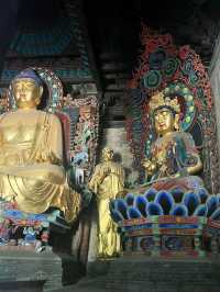《隆興寺景區指南：歷史與景點詳解》