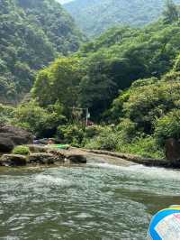 ​黃騰峽漂流，刺激與歡樂之旅