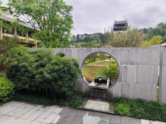 銅仁石阡溫泉——中國最古老的溫泉之一。