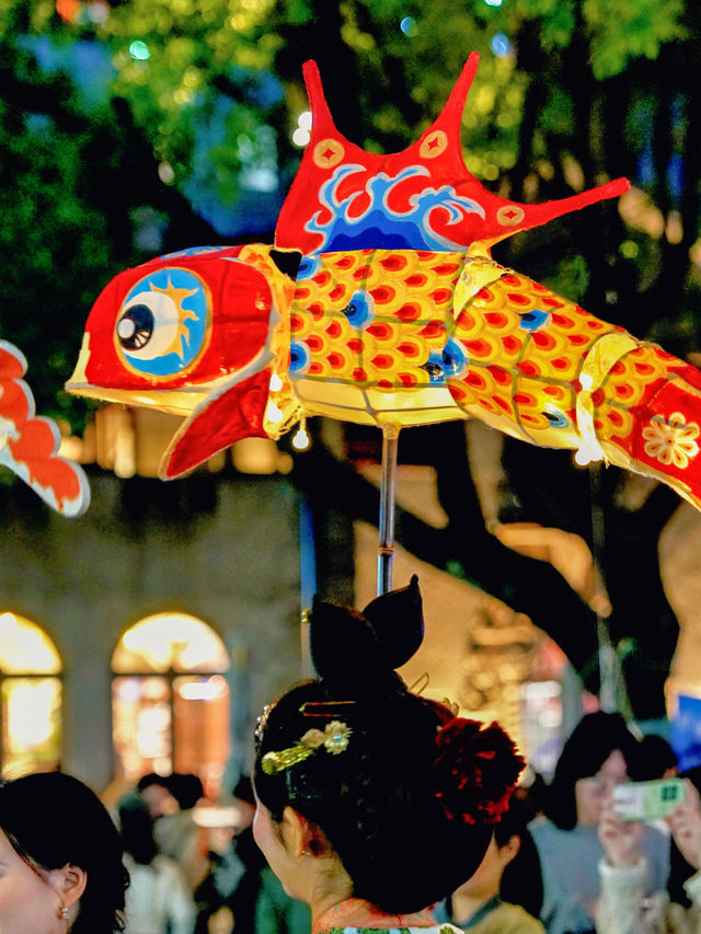 上海非物質文化遺產手工市集江滿田魚燈來啦附攻略。 上海非物質文化遺產手工市集江滿田魚燈來啦附攻略。