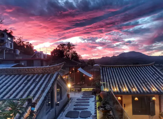 Tengchong's Hidden Gem | Private Hot Spring Retreat