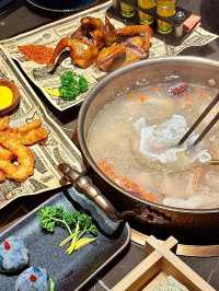 就為了這一口脆鯇魚，我排了2小時隊