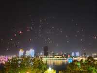 襄陽北街元宵節 孔明燈紛飛 夢幻般的場景