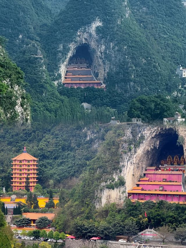 誤入油畫裡的山水世界
