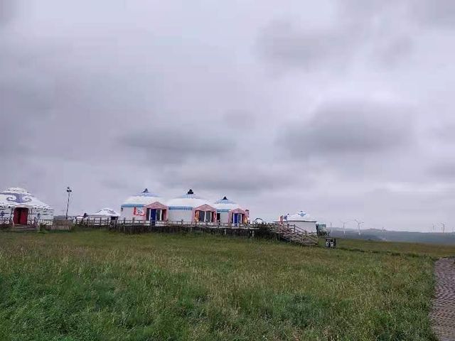 北京向西一步便是烏蘭察布 草原避暑勝地！