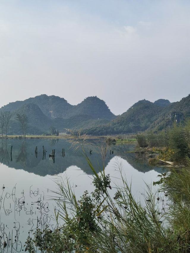 墮入人間琉璃仙境，普者黑邀你入畫來
