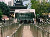 重慶市渝中區著名的寺廟景點：羅漢寺，適合拍照打卡、週末閒暇度假地！ 