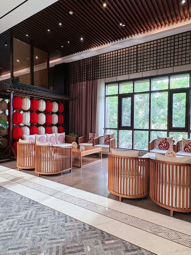 喺西安搵到間「帶娃躺贏」嘅神仙酒店