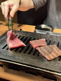 大阪心齋橋必吃！這家烤肉直接封神🥩黑毛和牛控衝就對了！