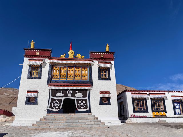 那曲扎西桑旦林尼寺