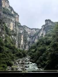 織金大峽谷——溶洞，峽谷，暗河，瀑布融為一體的奇觀